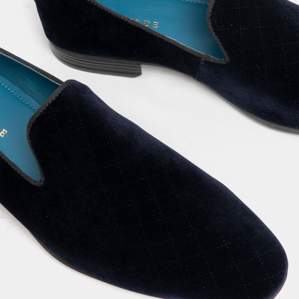 Noah // Navy