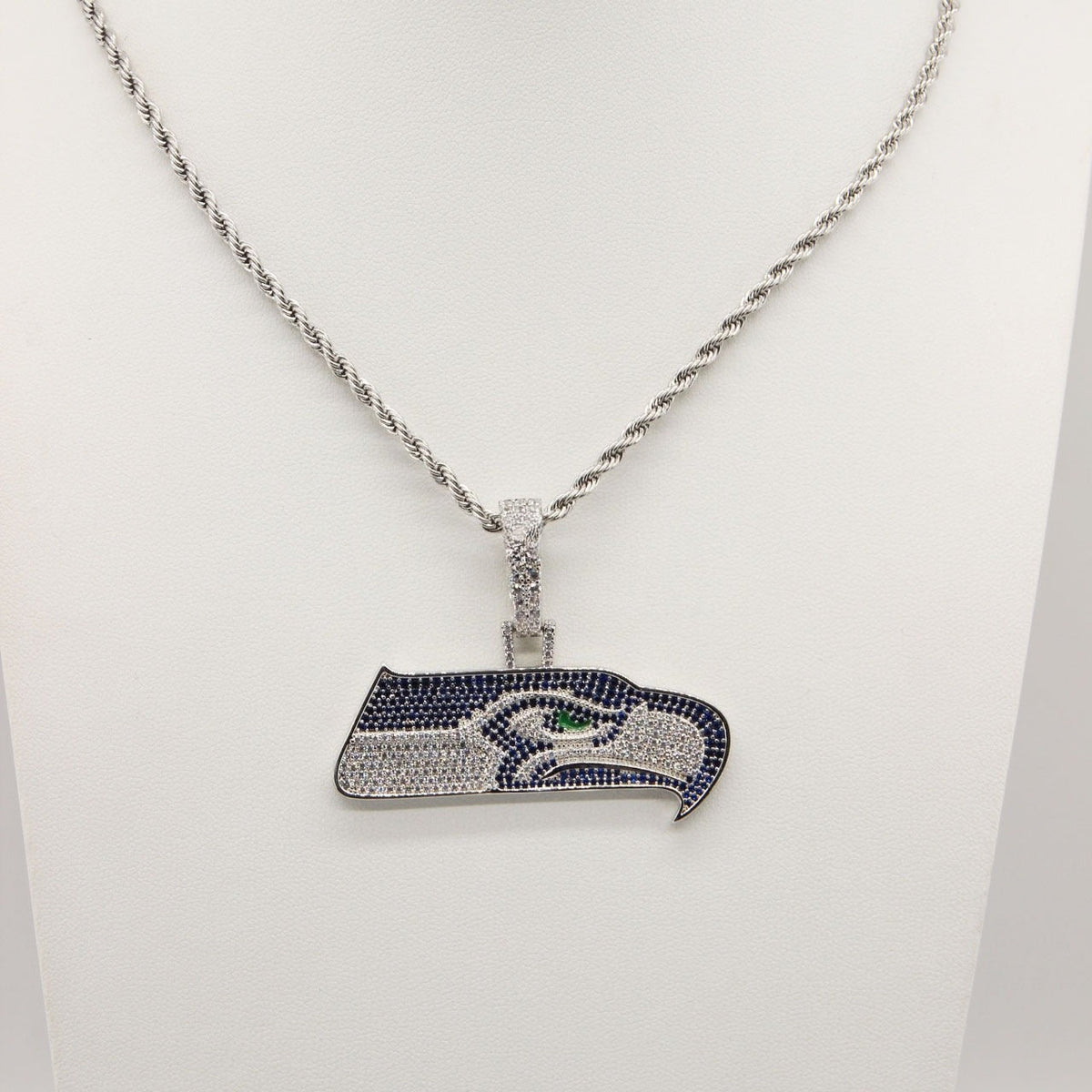 Seattle Seahawks Zircon Pendant Necklace – Game Day & Holiday Gift for Sports Fans