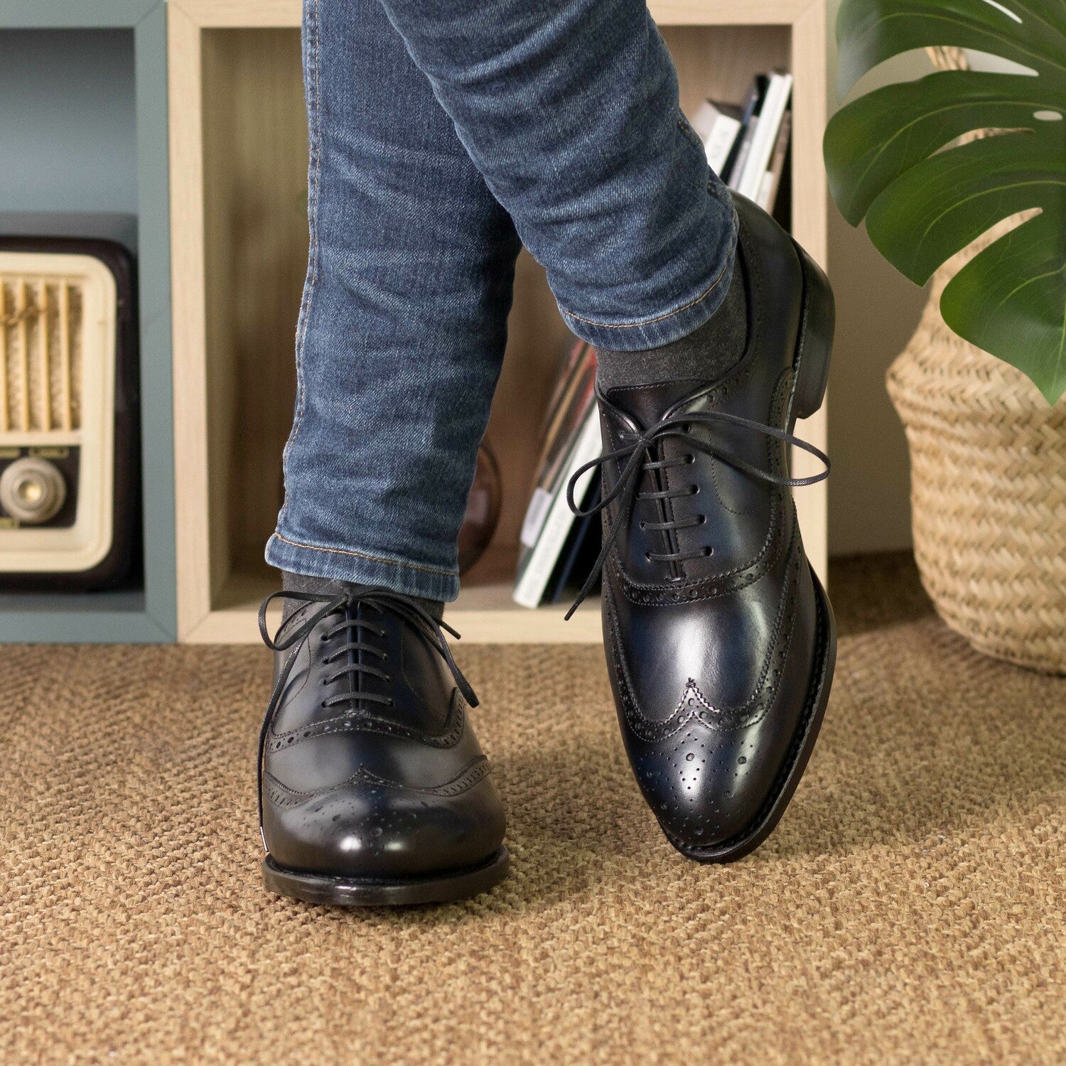 James Wingtip Derby // Navy Blue