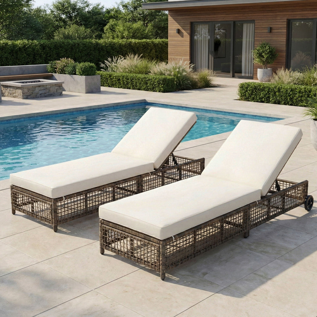 Outdoor Lounge Chair
