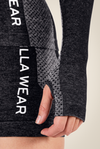 Selah Seamless Long Sleeve- Black