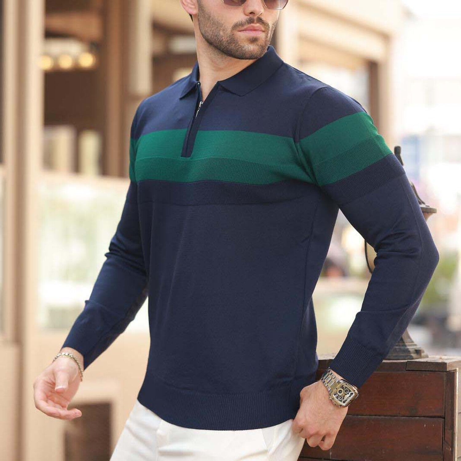 Chest Striped Quarter-Zip Polo Sweater // Navy