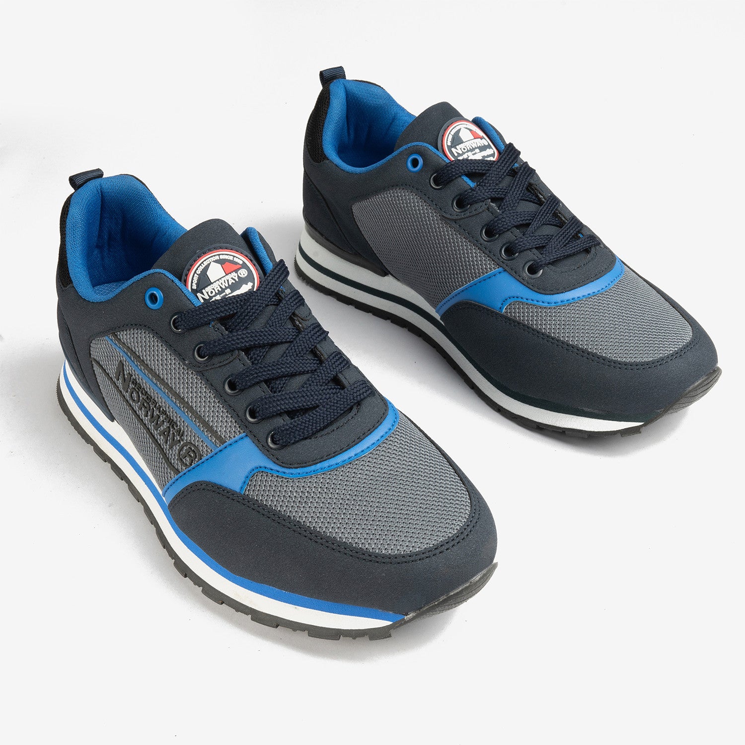 Cameron Sneaker // Gray