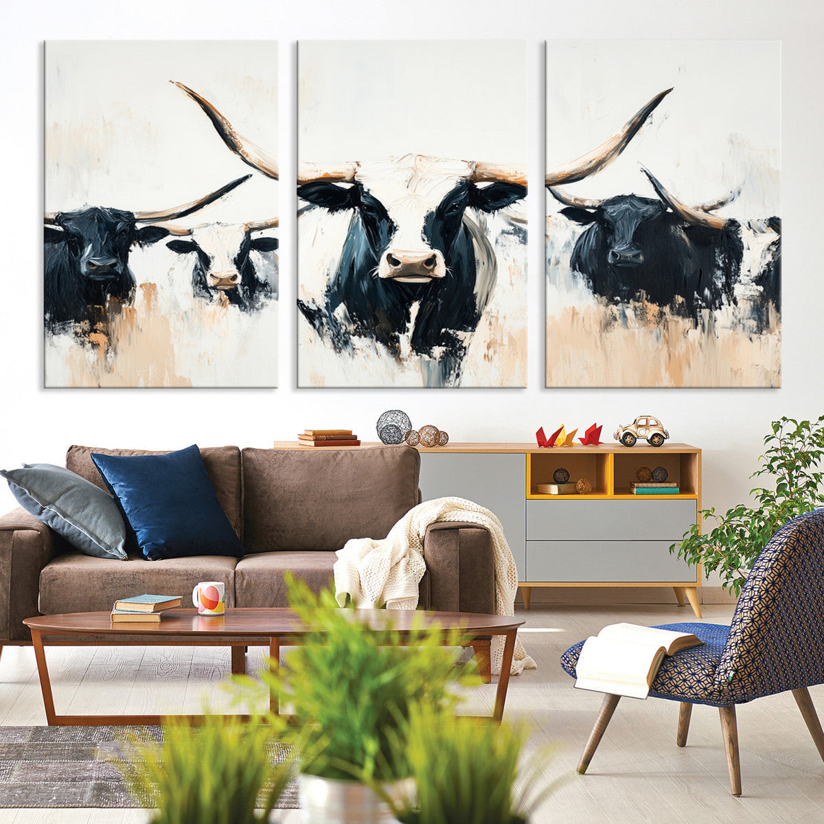 Texas Longhorn Wall Art Canvas Print | Majestic Horned Bull in Black and White