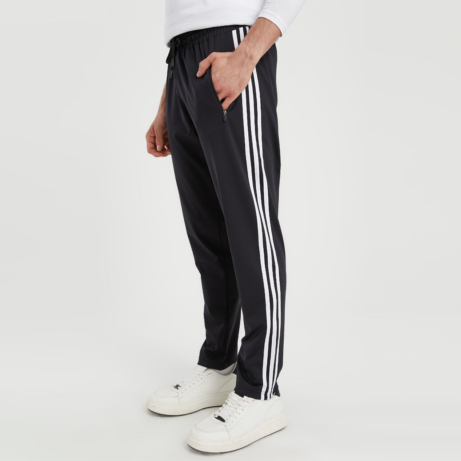 Stevey Sweatpants // Black + White
