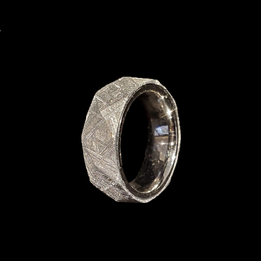 Gibeon Meteorite Ring // Ver. 1