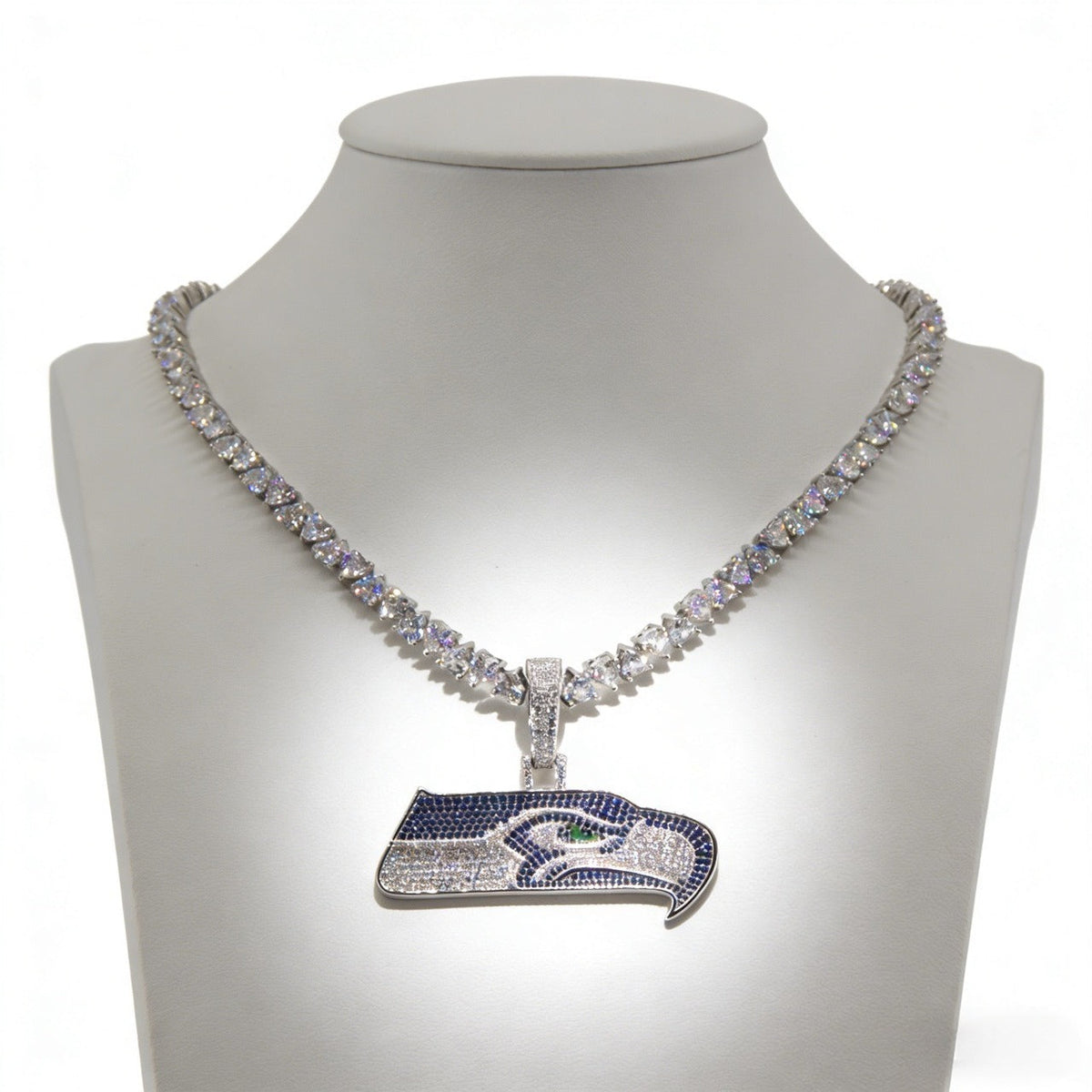 Seattle Seahawks Logo Pendant Necklace – with Heart Tennis Chain for Fans