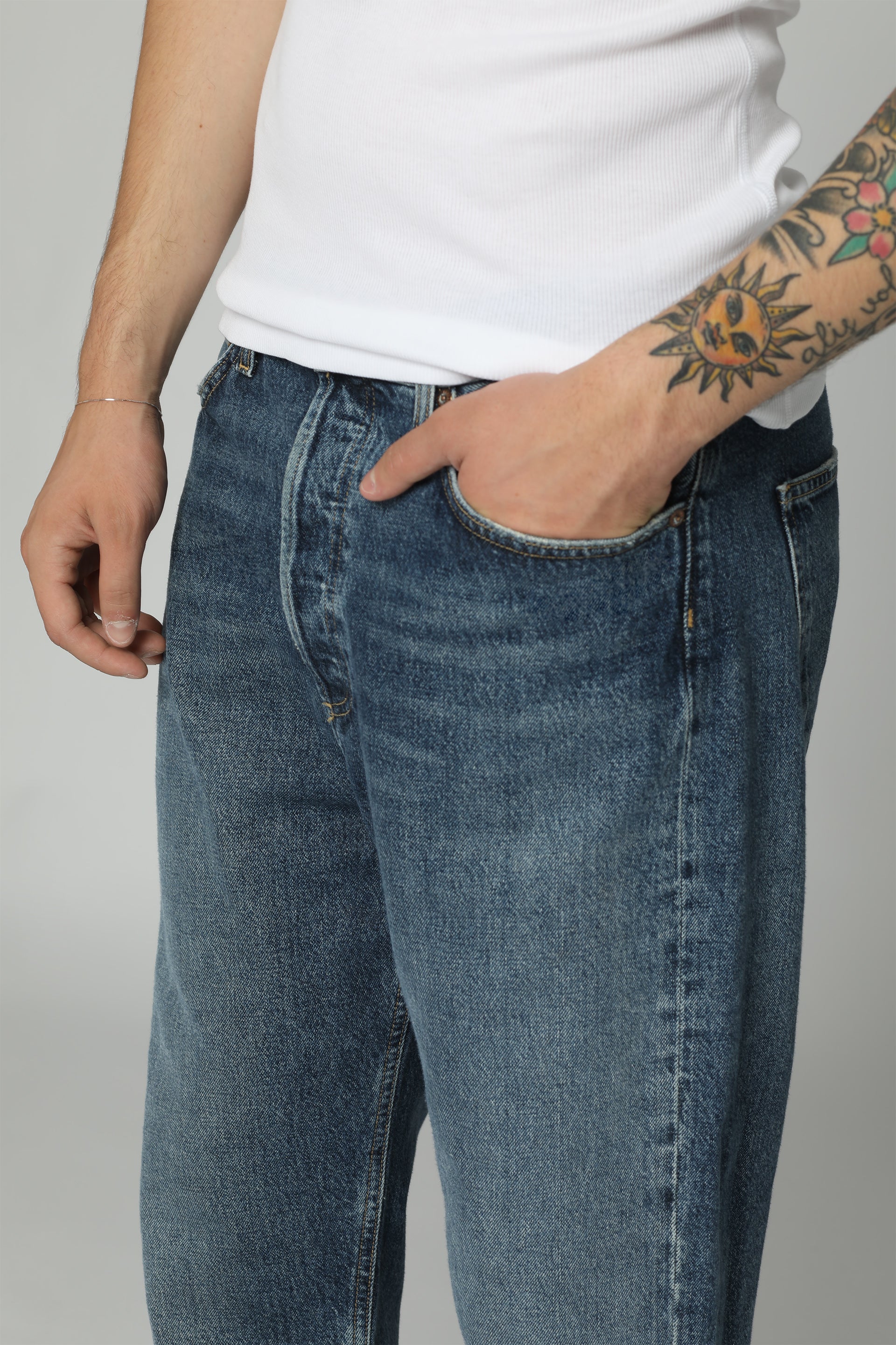 90's Five-Pocket Straight-Leg Jeans