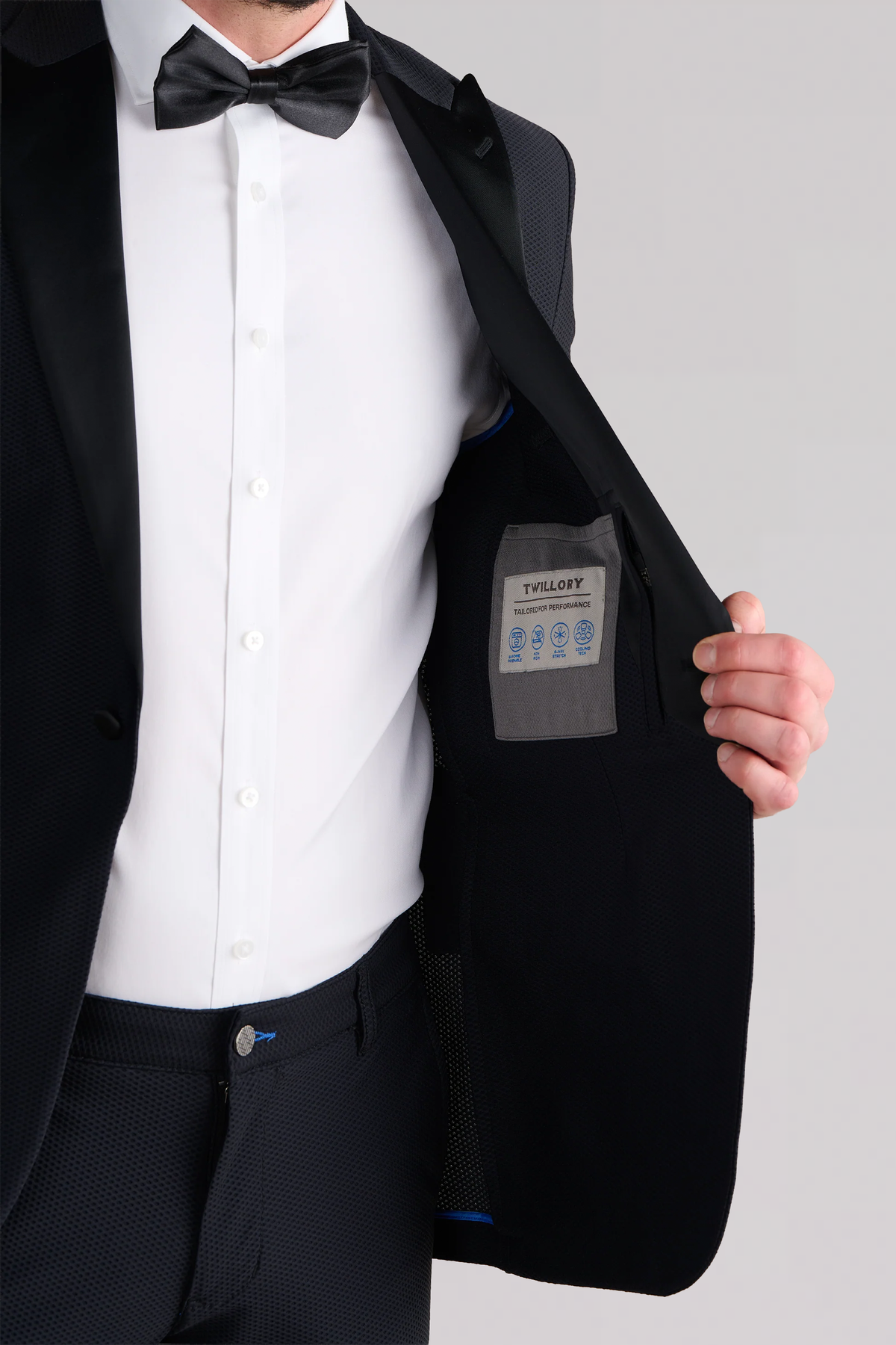 AIR Tuxedo Blazer // Black