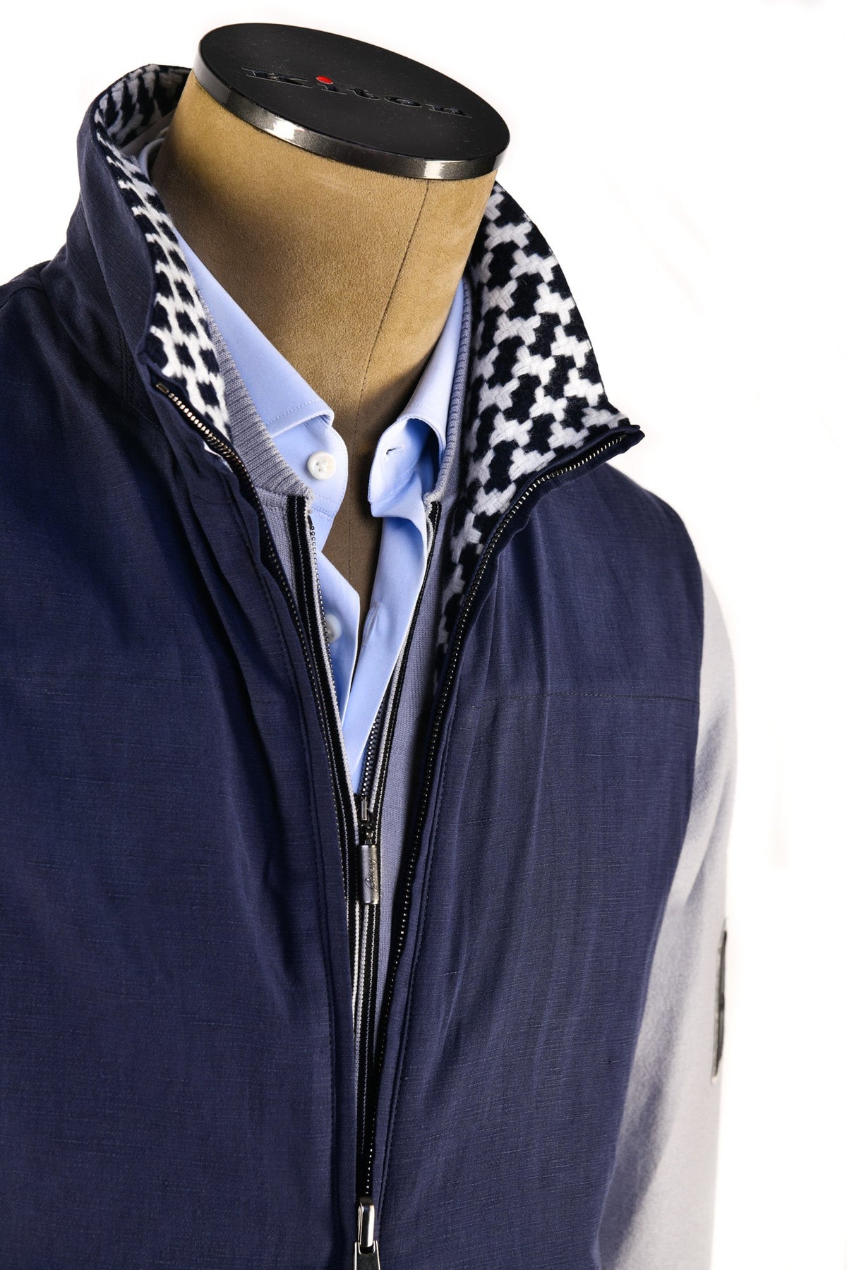 Kired by Kiton Gange Reversible Silk-Linen Vest