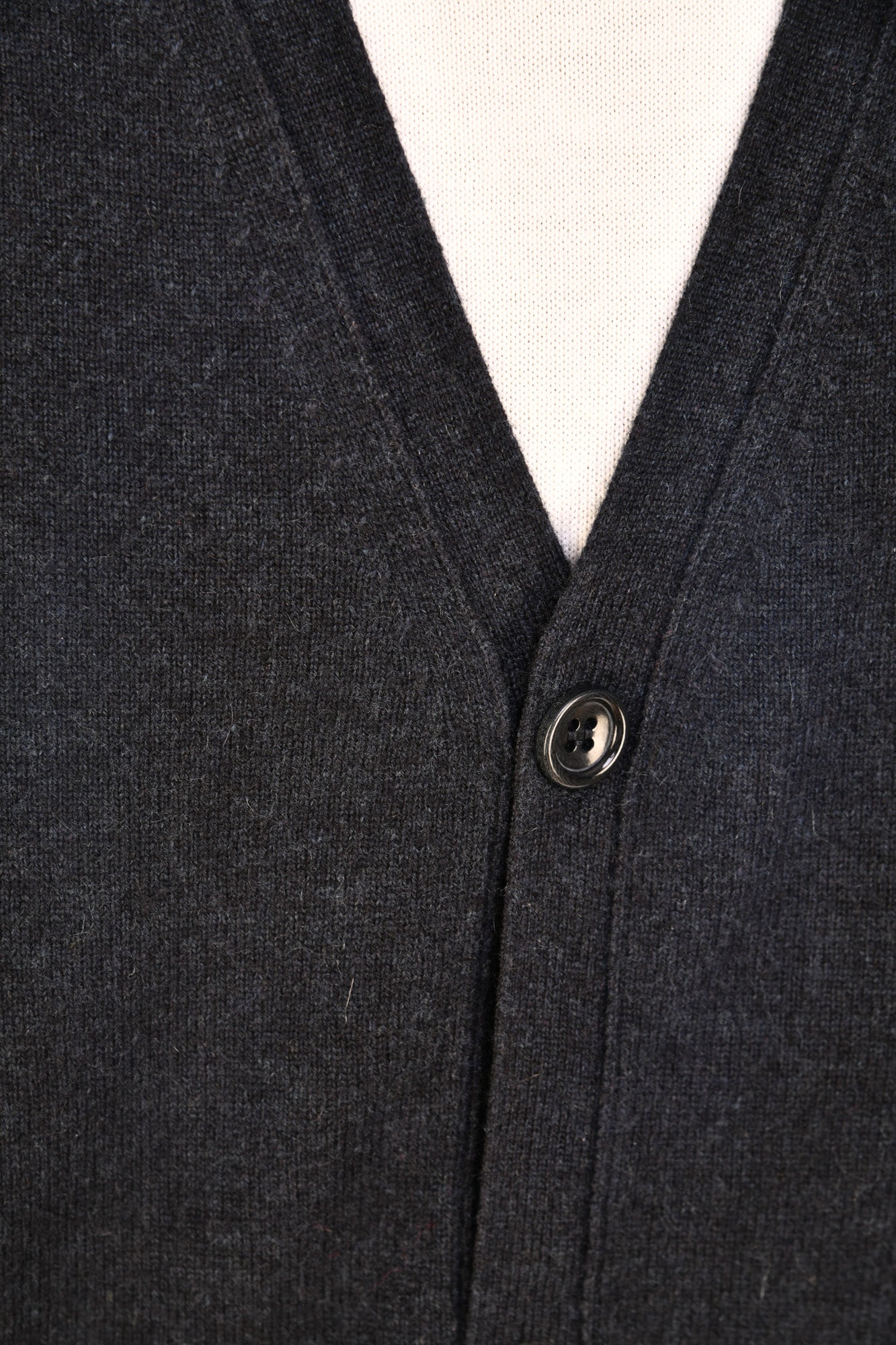 Manrico Cashmere Button Down V-Neck Cardigan