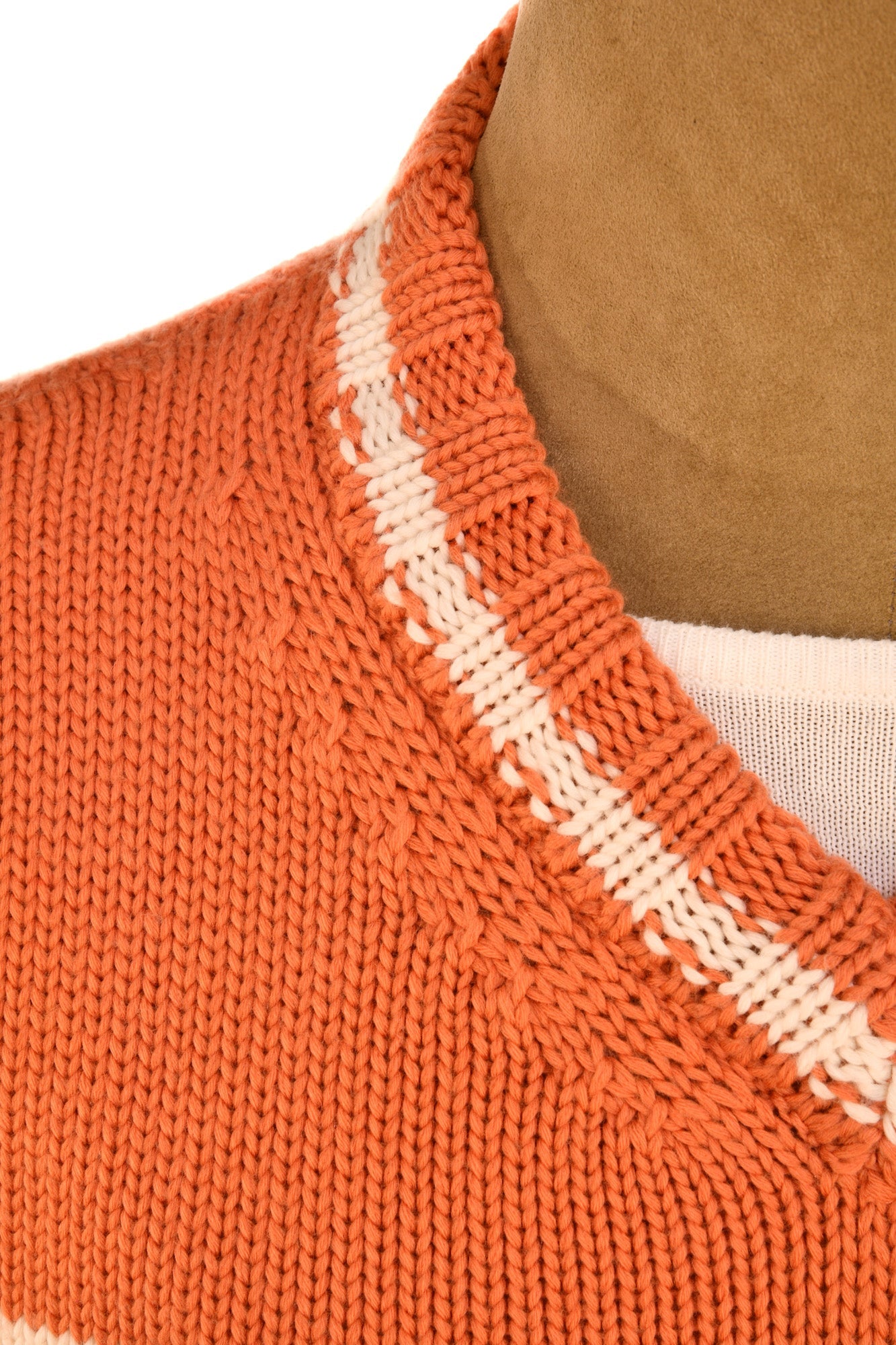 Fedeli Virgin Wool V-Neck Knit Sweater