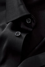 SIGNATURE SATIN STITCHLESS LS Shirt BLACK