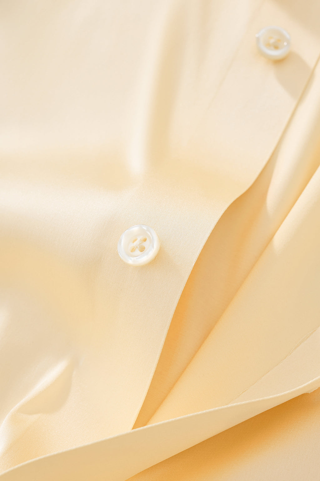 SIGNATURE SATIN STITCHLESS LS Shirt IVORY