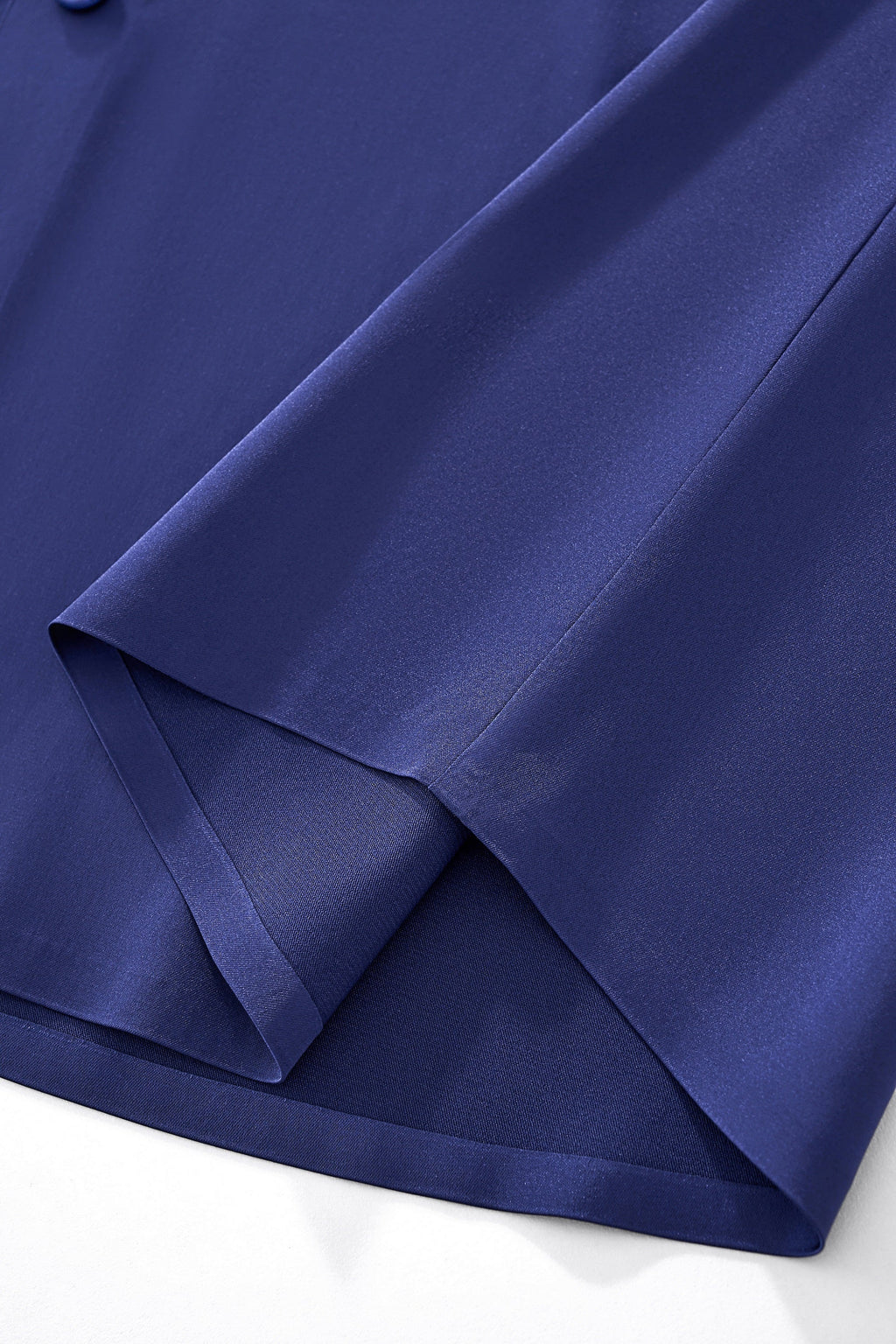 SIGNATURE SATIN STITCHLESS LS Shirt NAVY