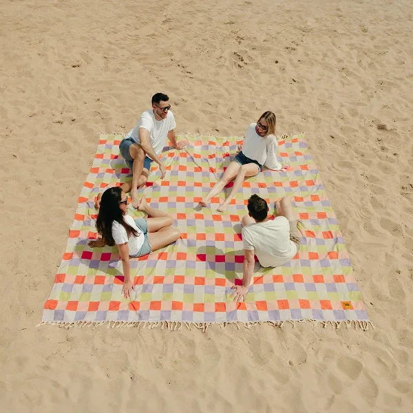 Big Beachy™ Blanket