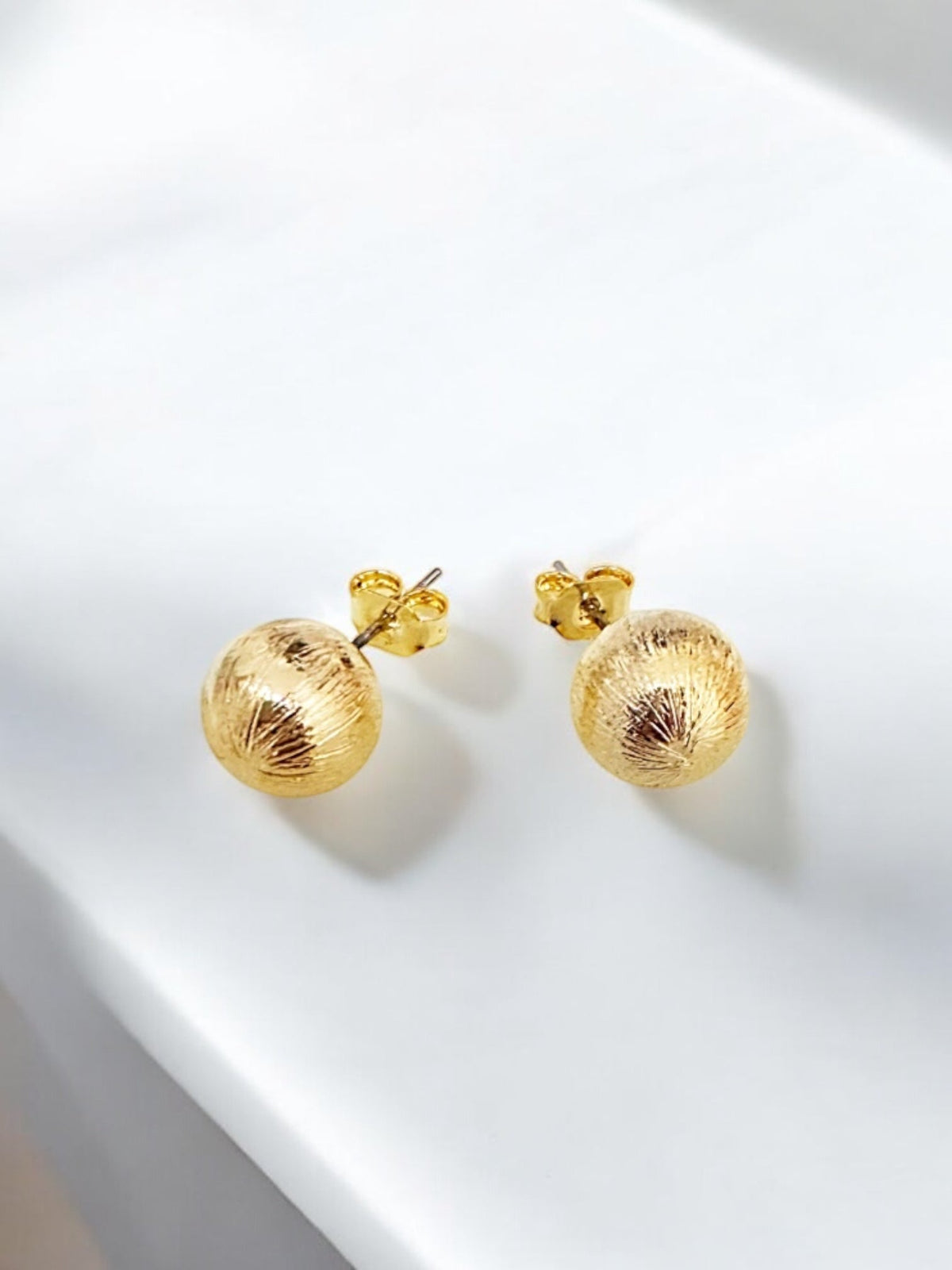 Dormilonas brushed earrings