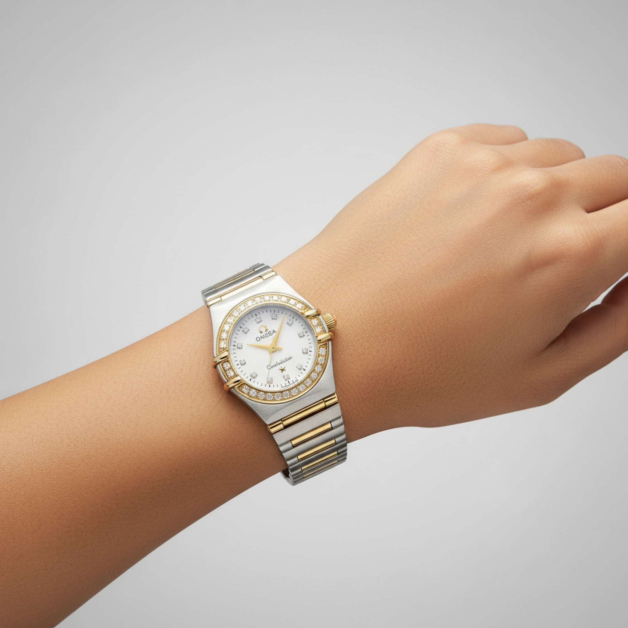 Omega Constellation · Diamond · 18K Gold Steel