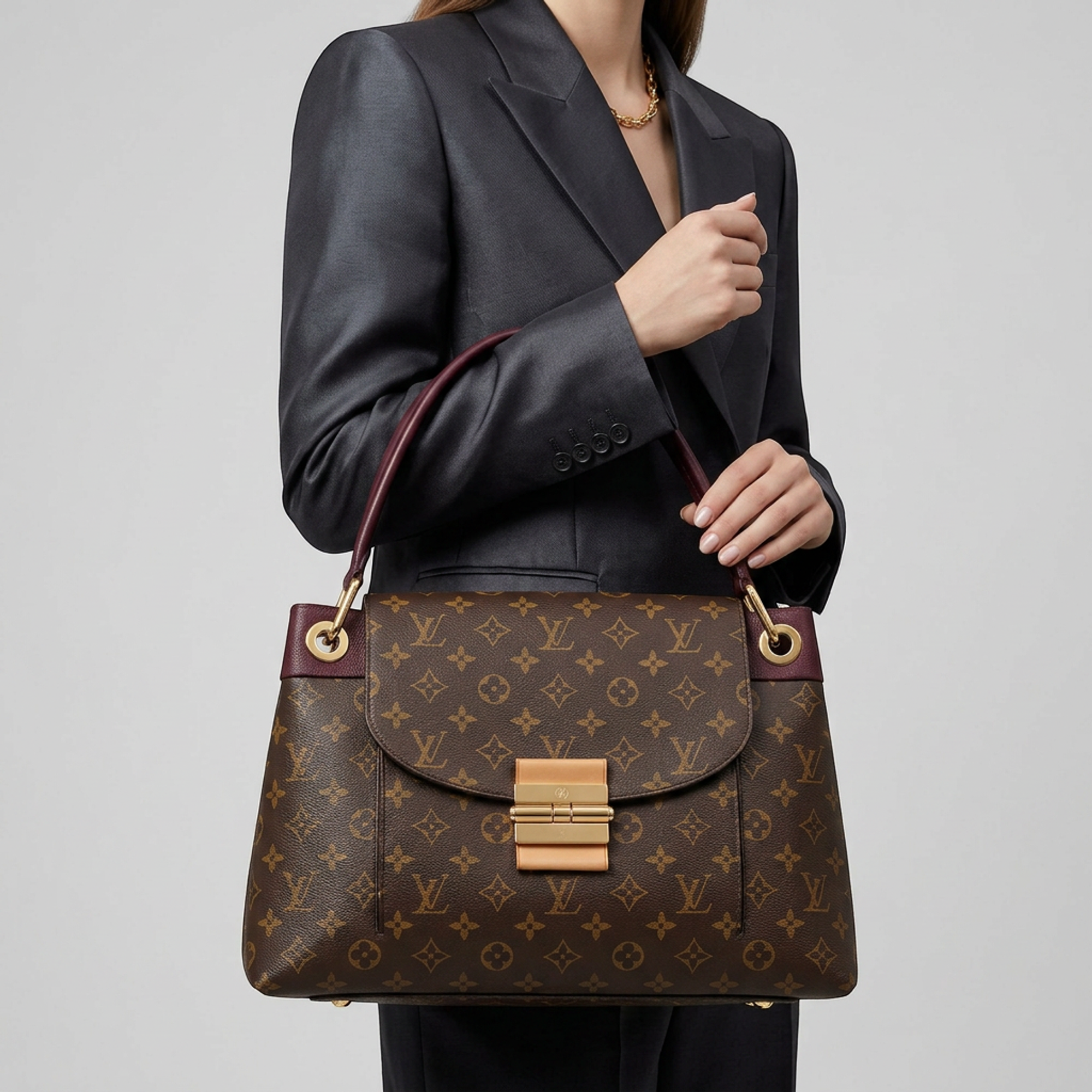 Louis Vuitton Olympe · Monogram