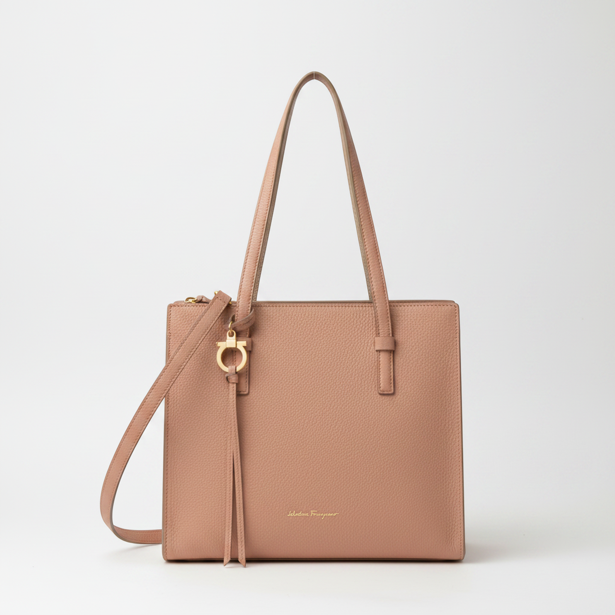 Salvatore Ferragamo Amy · Leather · Coral