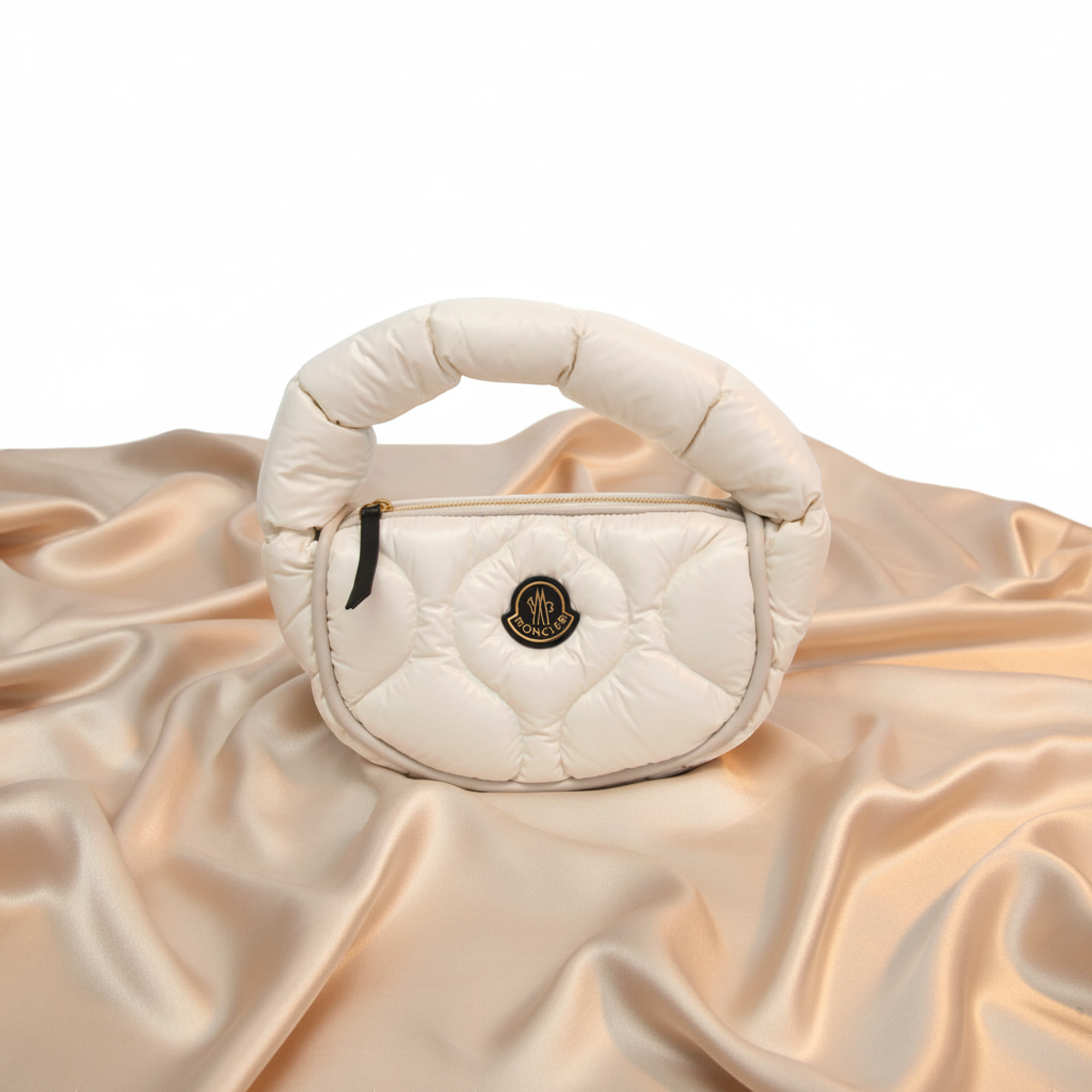 Moncler Delilah · Nylon