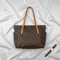 Louis Vuitton Totally MM · Monogram