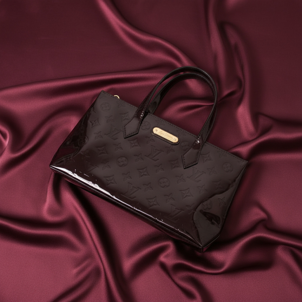 Louis Vuitton Wilshire PM · Monogram Vernis