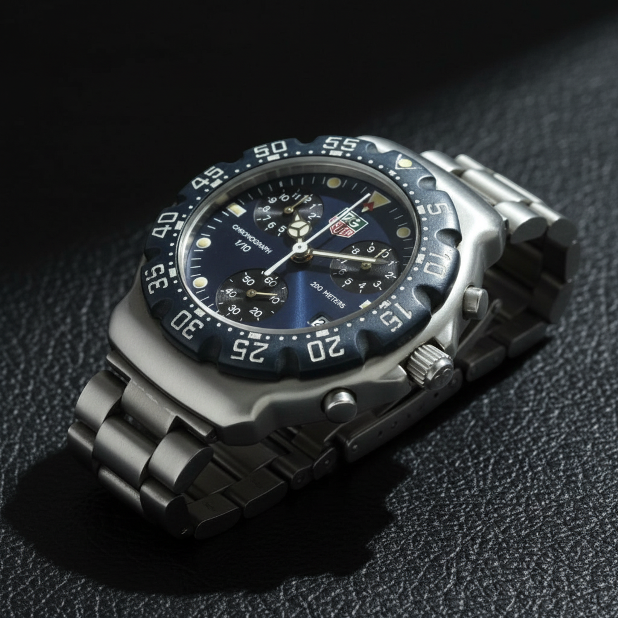 Tag Heuer 2000 · Chronograph · Steel · Quartz