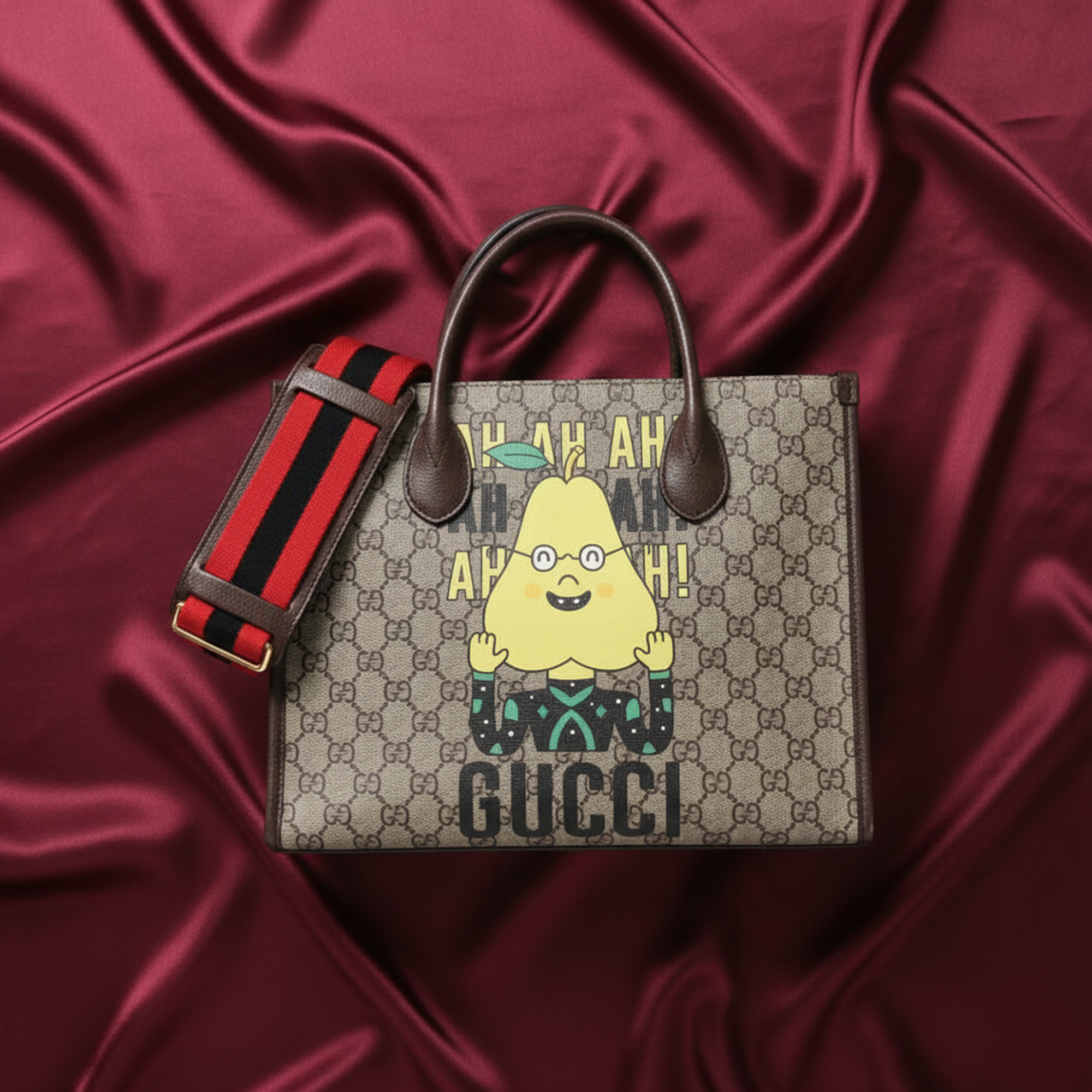 Gucci GG Supreme · Tote