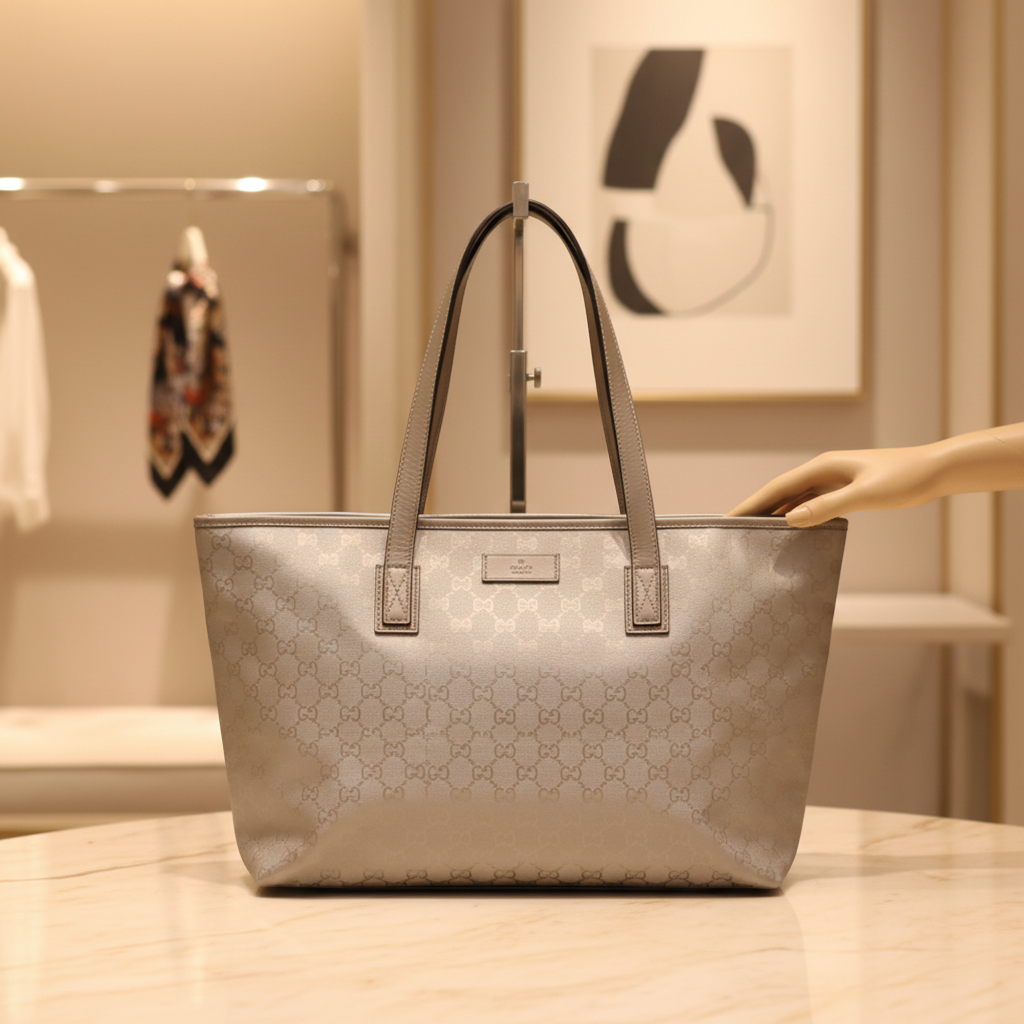 Gucci GG Imprimé Tote