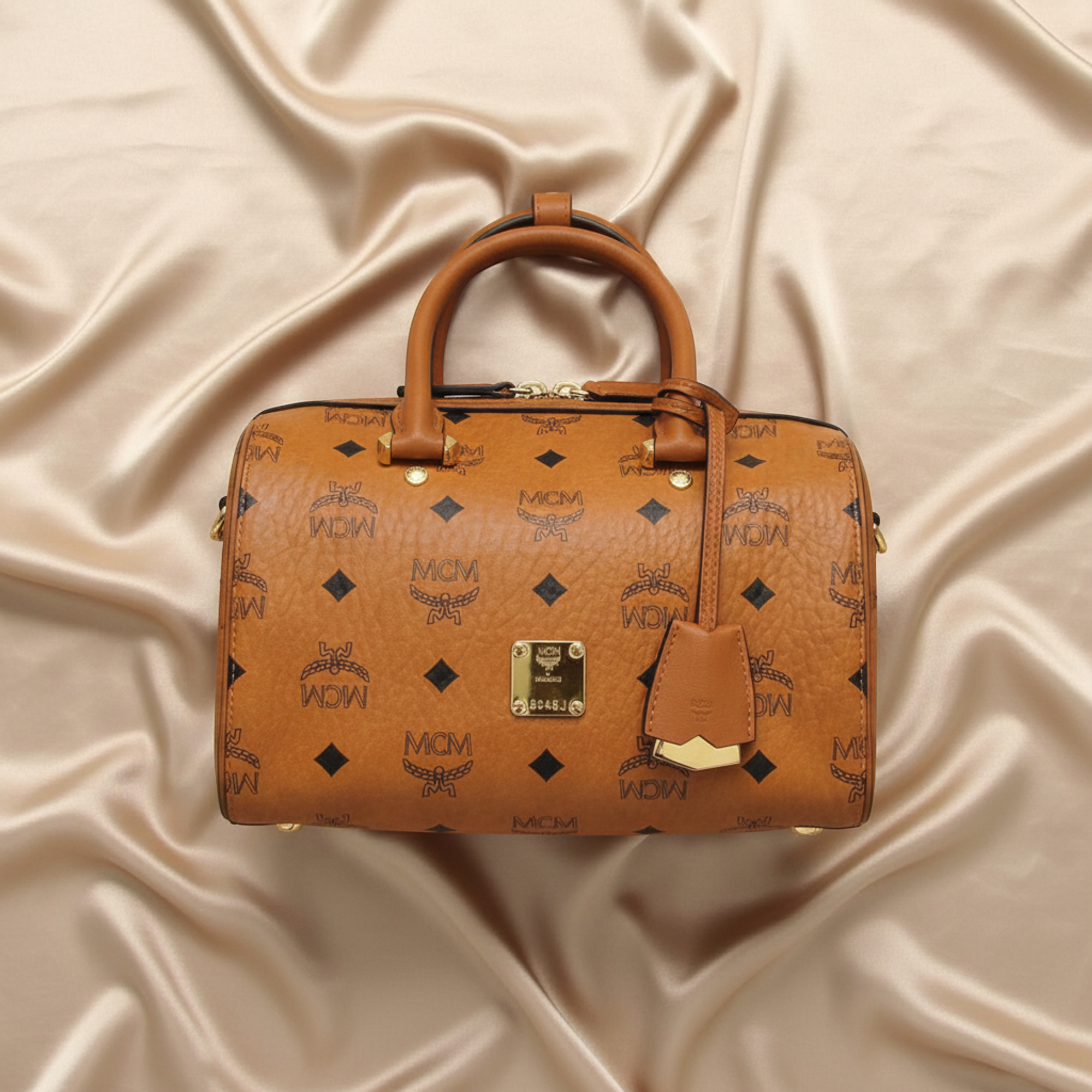 MCM Visetos Essential Boston · Coated Canvas