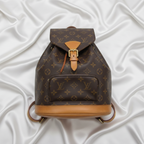 Louis Vuitton Montsouris MM · Monogram