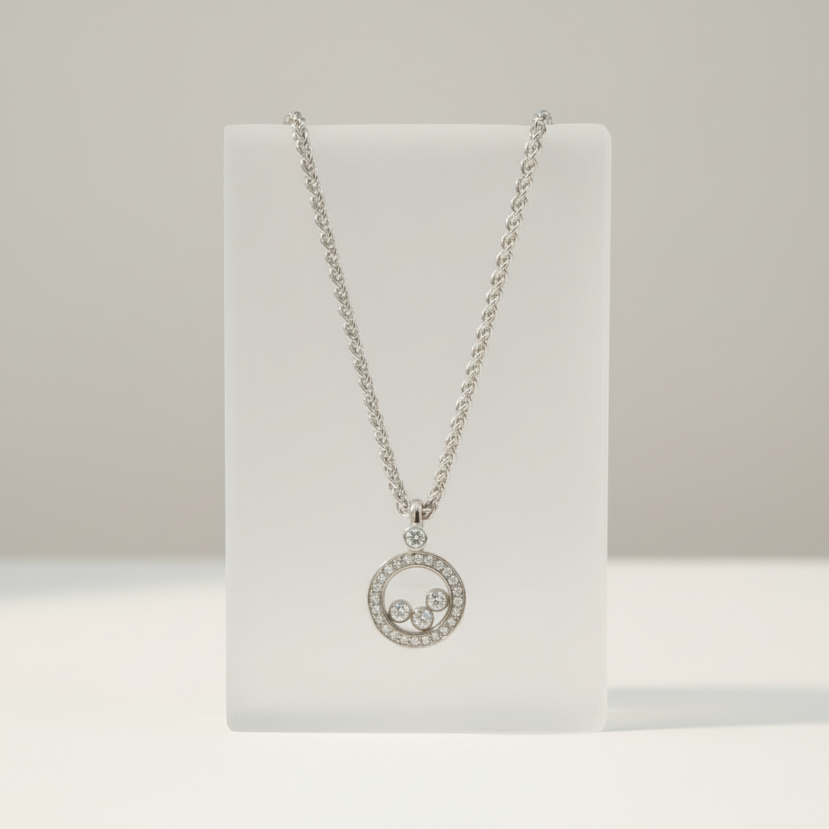 Chopard Happy Diamonds · 18K White Gold