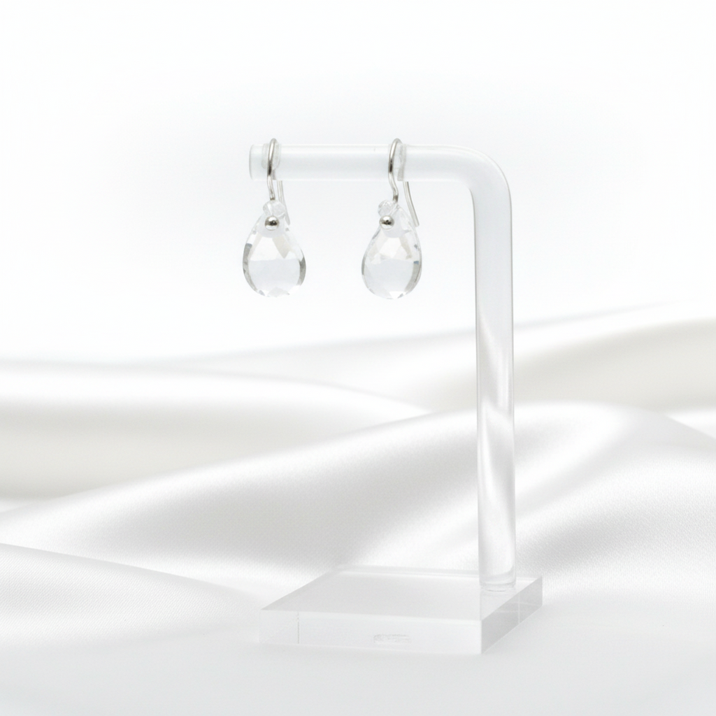 Tiffany Teardrop · Crystal · 18K White Gold