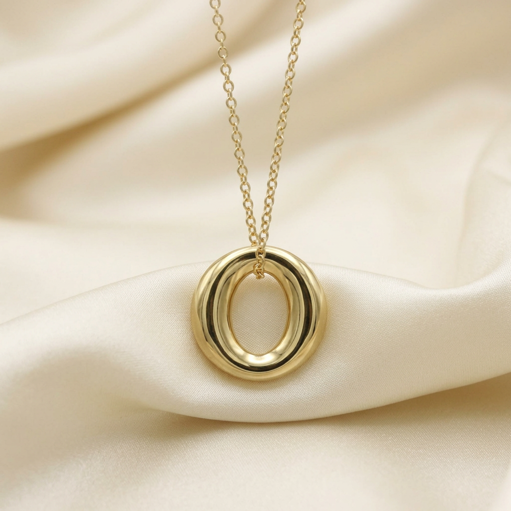 Tiffany Seviana · 18K Yellow Gold