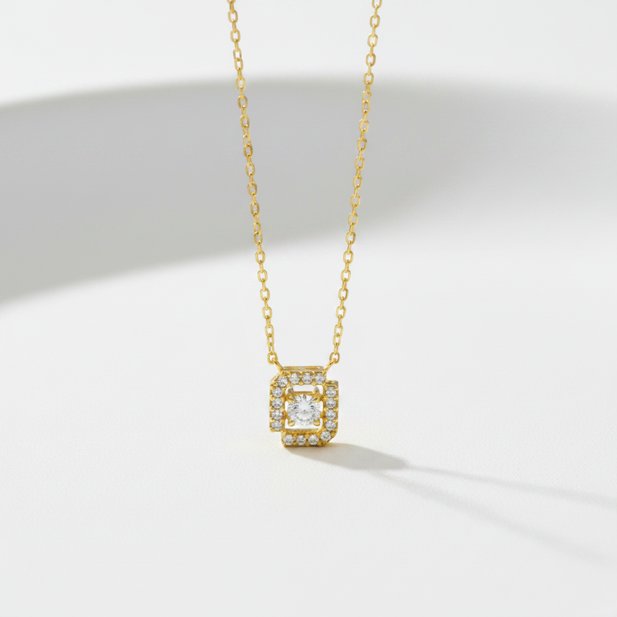 Vendome Aoyama Diamond Square · 18K Gold