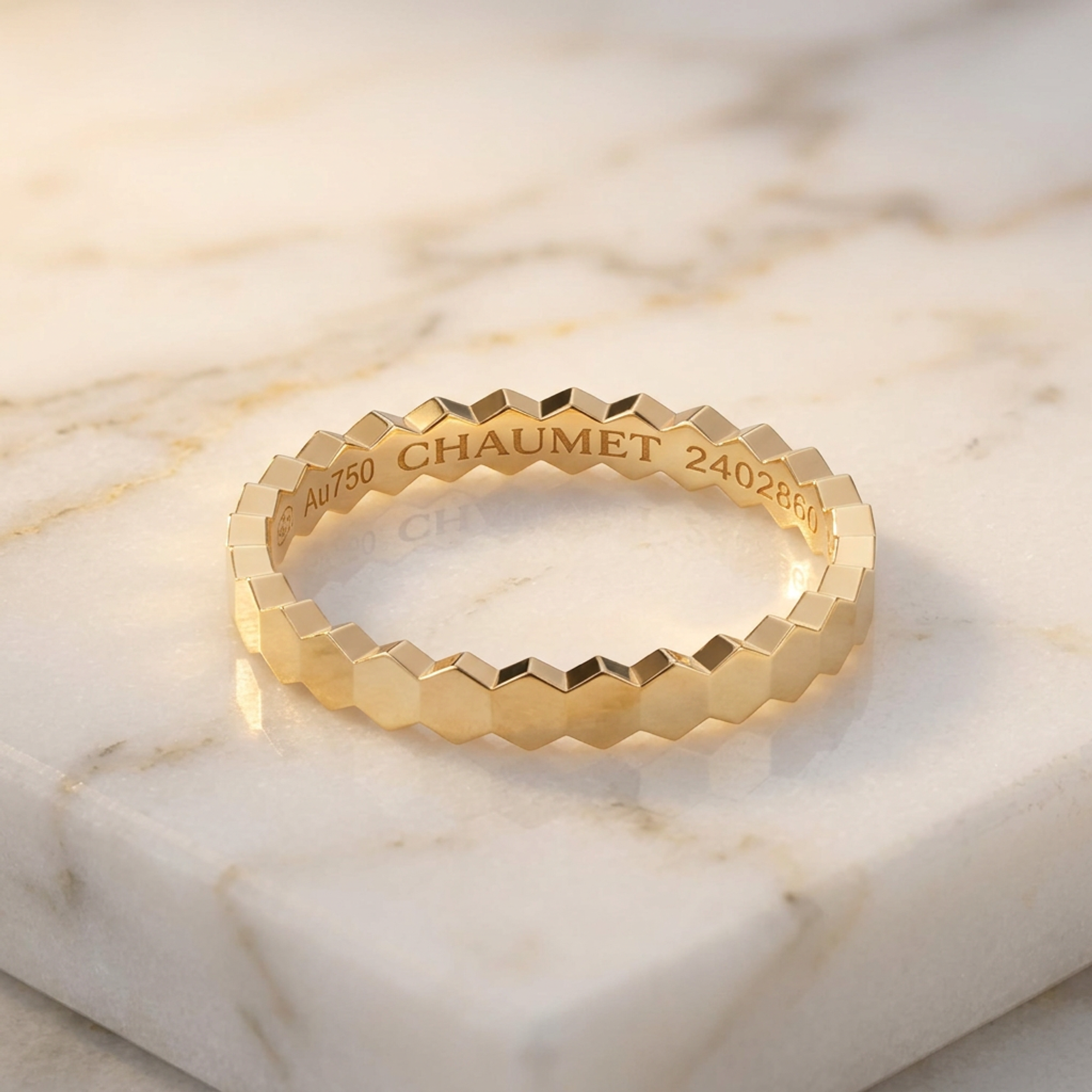 Chaumet Be My Love · 18K Yellow Gold