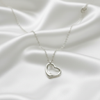Tiffany Open Heart · Platinum