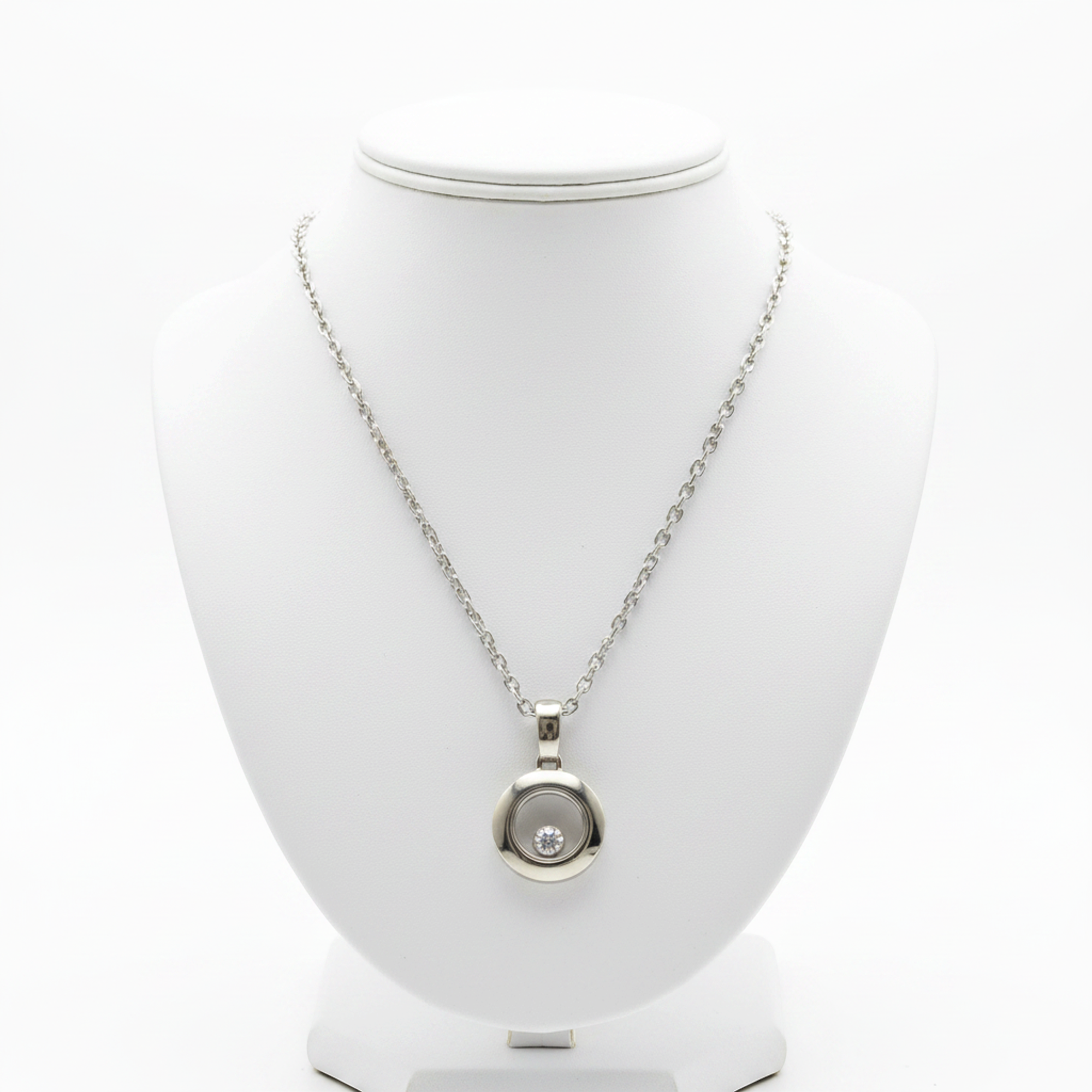 Chopard Happy Diamonds · 18K White Gold