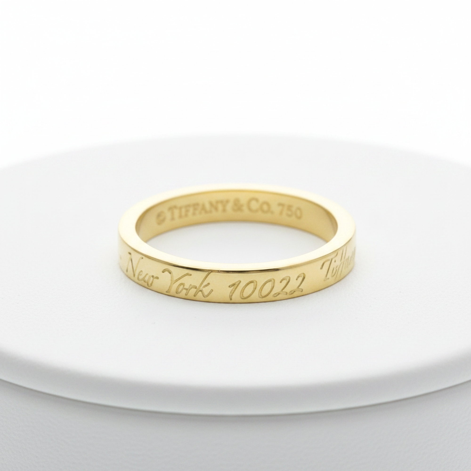 Tiffany Notes Band · 18K Yellow Gold