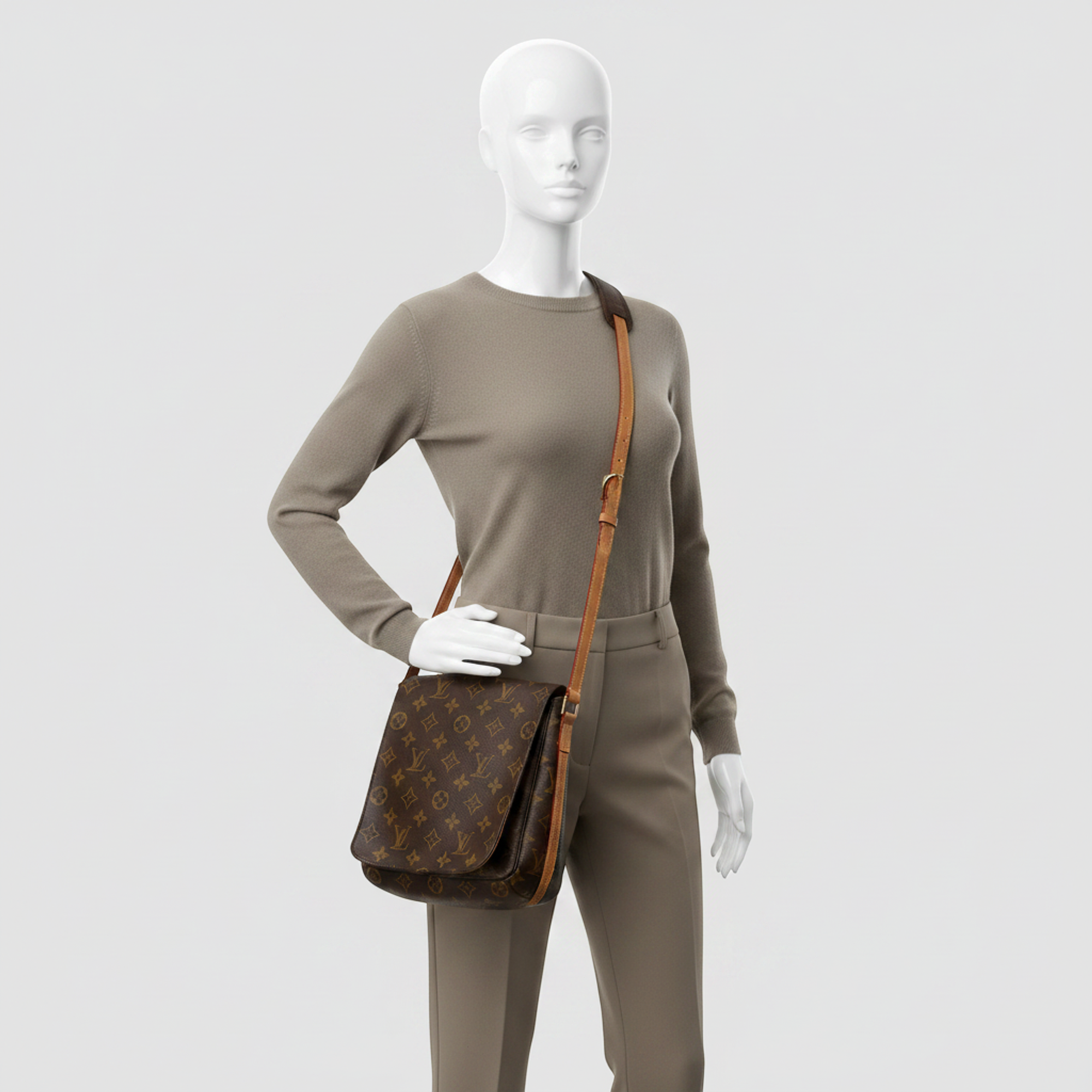 Louis Vuitton Musette Salsa · Monogram