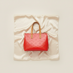 Louis Vuitton Vernis Reade PM · Rouge