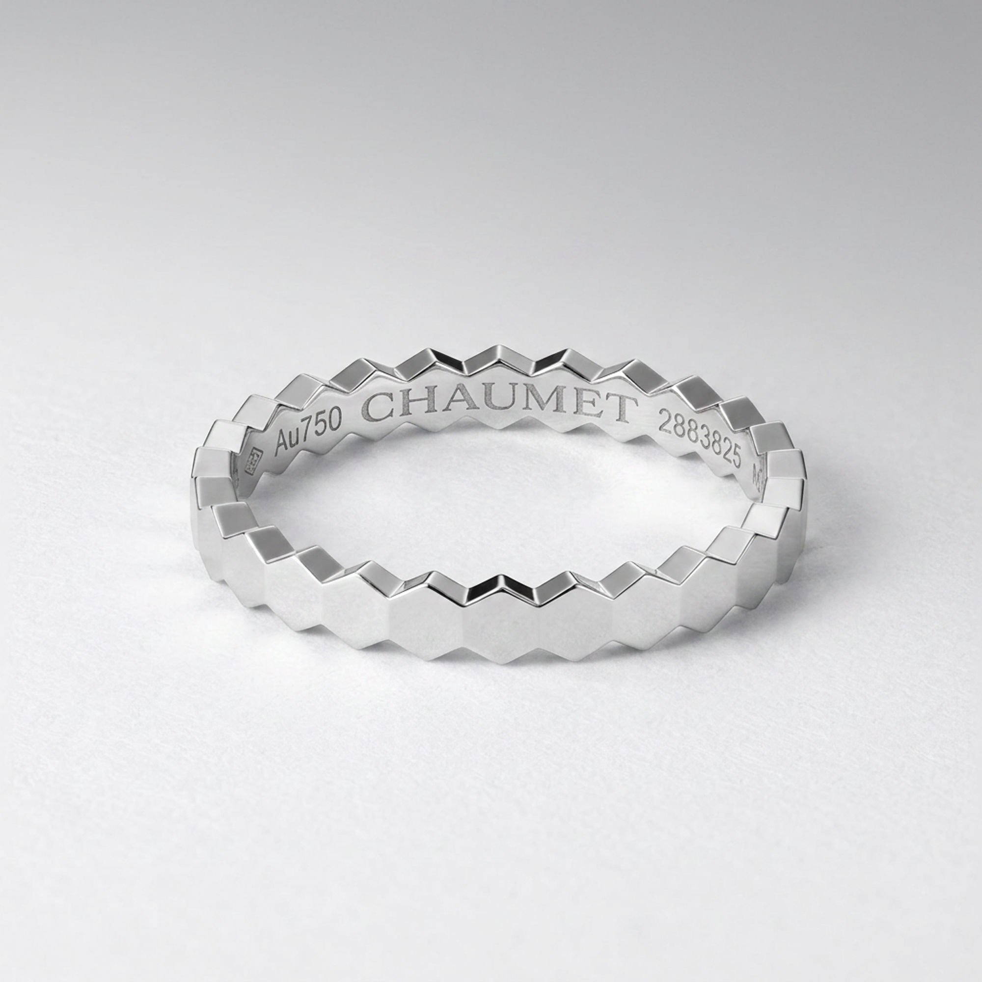 Chaumet Be My Love · 18K White Gold