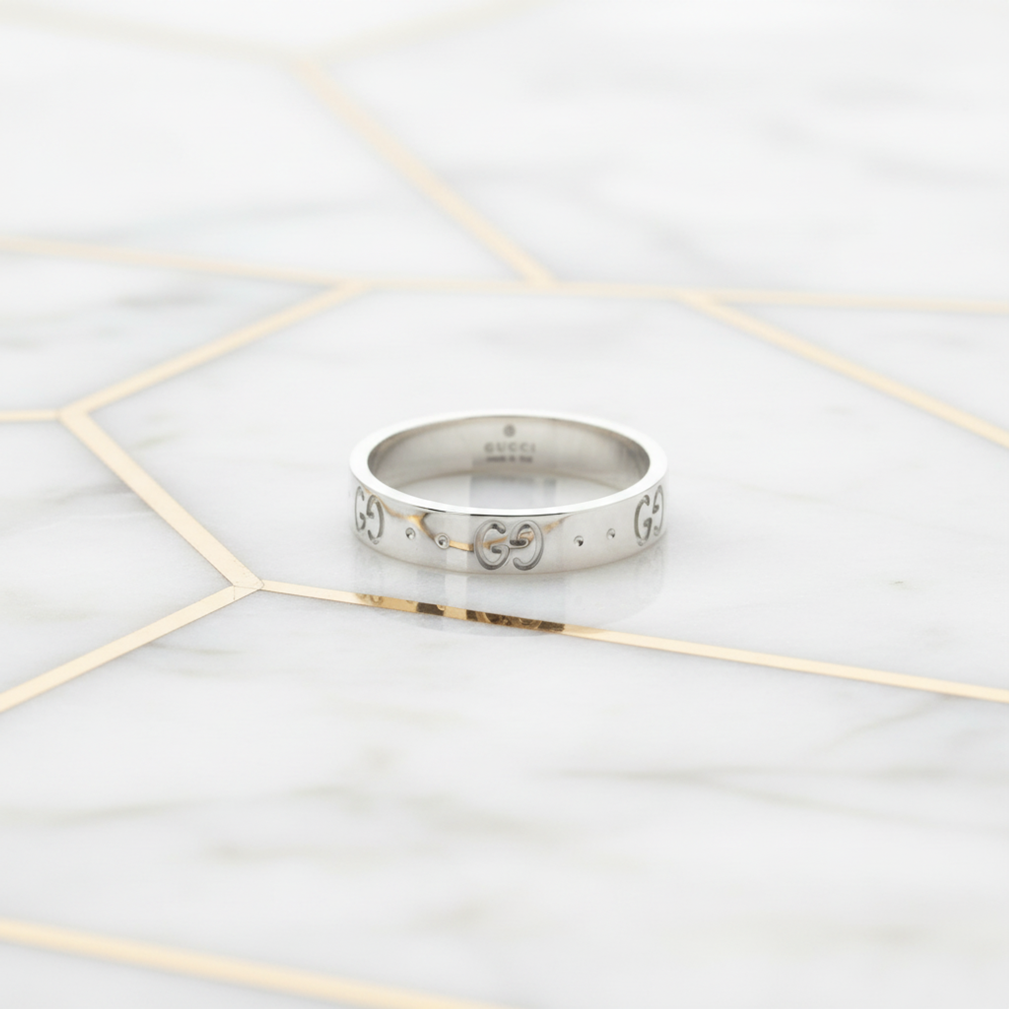 Gucci Icon · 18K White Gold