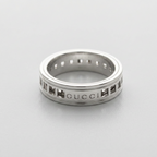 Gucci Scroll · 18K White Gold