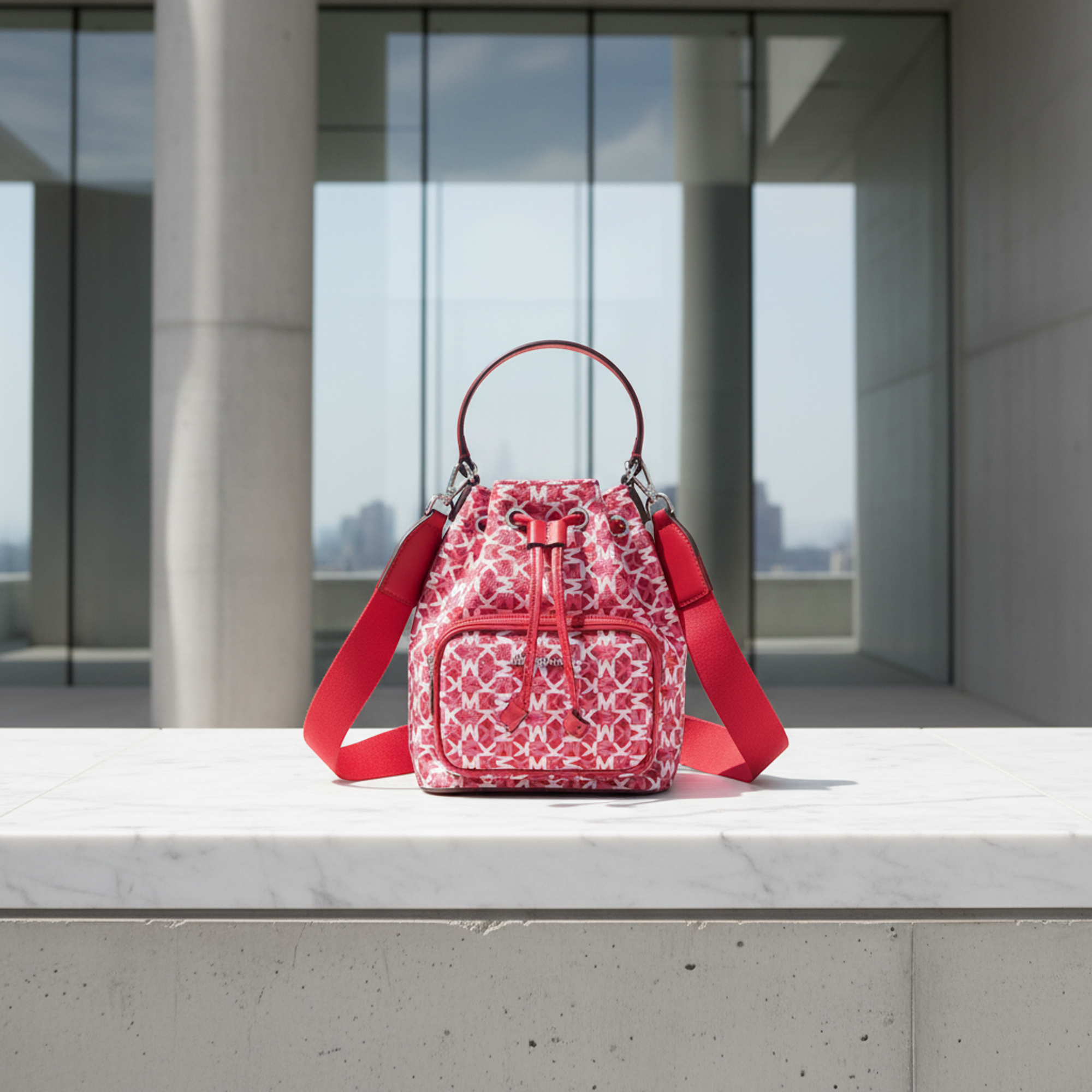 Michael Kors Khai · Polyester