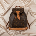 Louis Vuitton Montsouris MM · Monogram