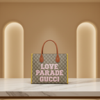 Gucci · GG Supreme Canvas · Tote