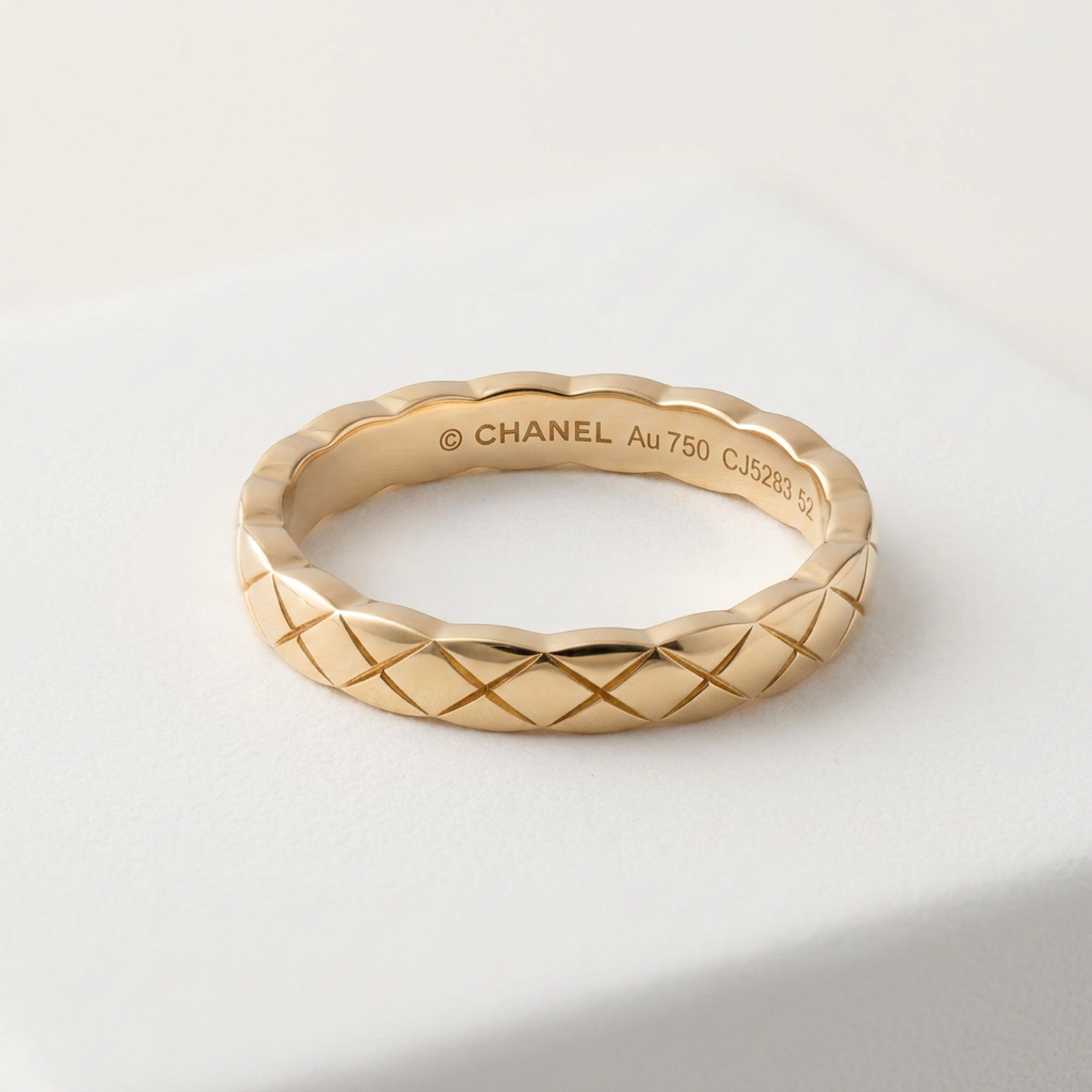 Chanel Coco Crush · Rose Gold