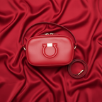 Salvatore Ferragamo Gancini · Leather